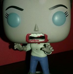 Meet your Posher, Dinah